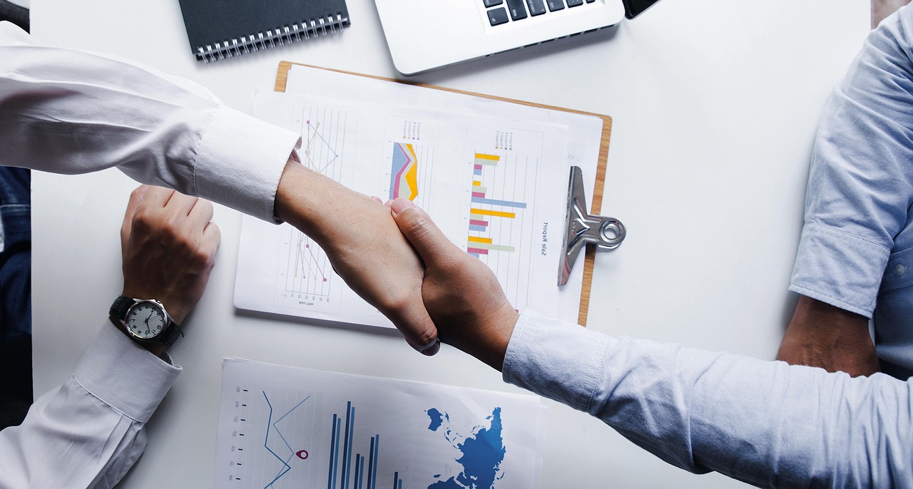 物联卡那个卡好：短信通知在医疗行业中的应用