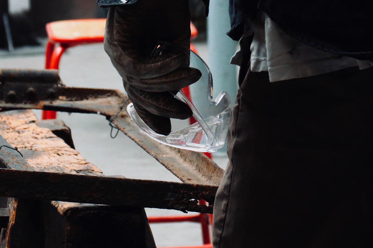 私人微信号:详情下载教程app武当优选